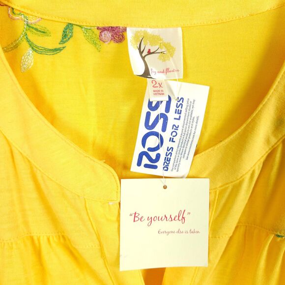 NWT Anthropologie Fig and Flower Womens 2X Yellow Floral Embroidered Tunic - Picture 2 of 8